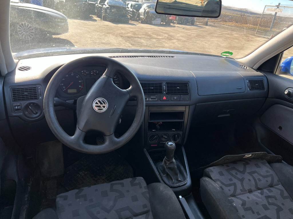 Ceasuri bord Volkswagen Golf 4 1999 hatc