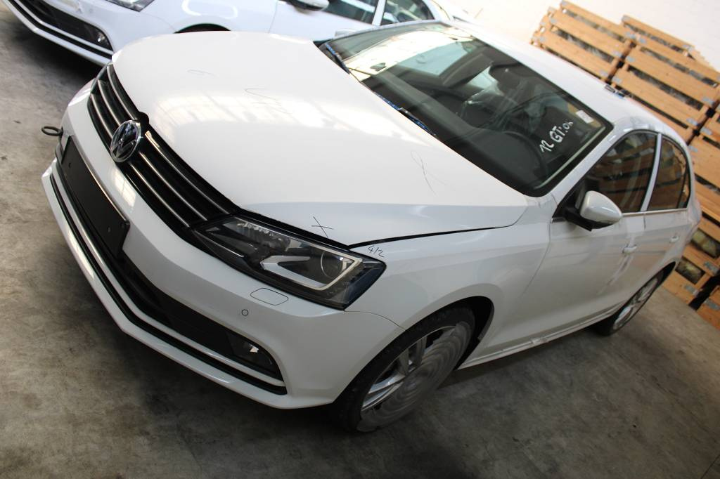 Ceasuri bord Volkswagen Jetta 2017 limuzina 2.0 tdi CUU