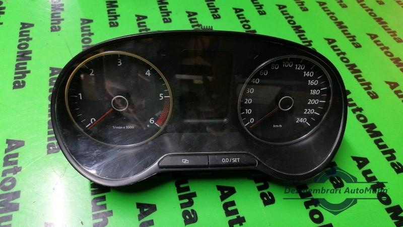 Ceasuri bord Volkswagen Polo (2009->) 6r0920861