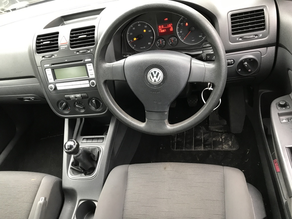 Ceasuri bord VW Golf 5 2008 hatchback 1.