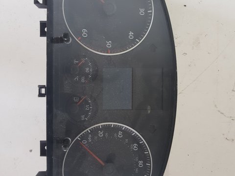 Ceasuri bord VW Golf 5 V0020000