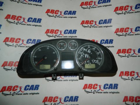 Ceasuri bord VW Passat B5 1.9 TDI cod: 3B0920927A