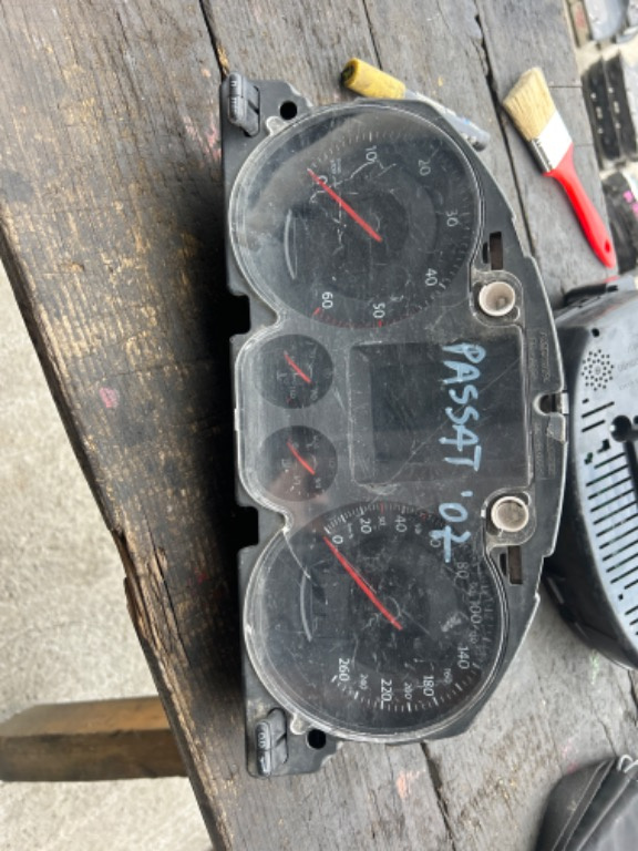 Ceasuri de bord A2C53194181 Siemens VDO pentru Volkswagen Passat B6 2.0tdi BMR cutie manuala