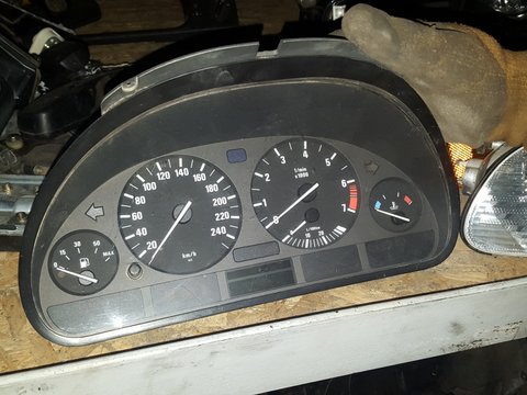 Ceasuri de bord BMW Seria 3 - E46 - 2006