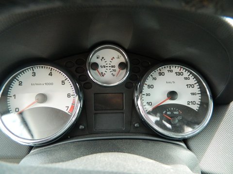 Ceasuri de bord Peugeot 207 Hatchback model 2006