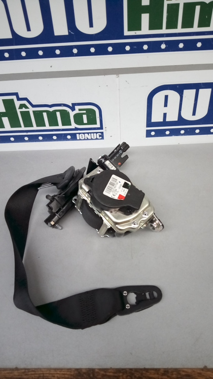 Centura de siguranta stanga fata A2058800185 Mercedes-Benz C-Class W205 2013-prezent