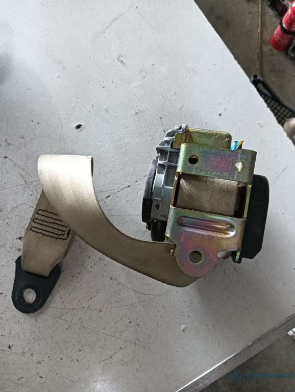 Centura siguranta dreapta spate PEUGEOT 407 (6D_) [ 2004 - > ] OEM A6018919