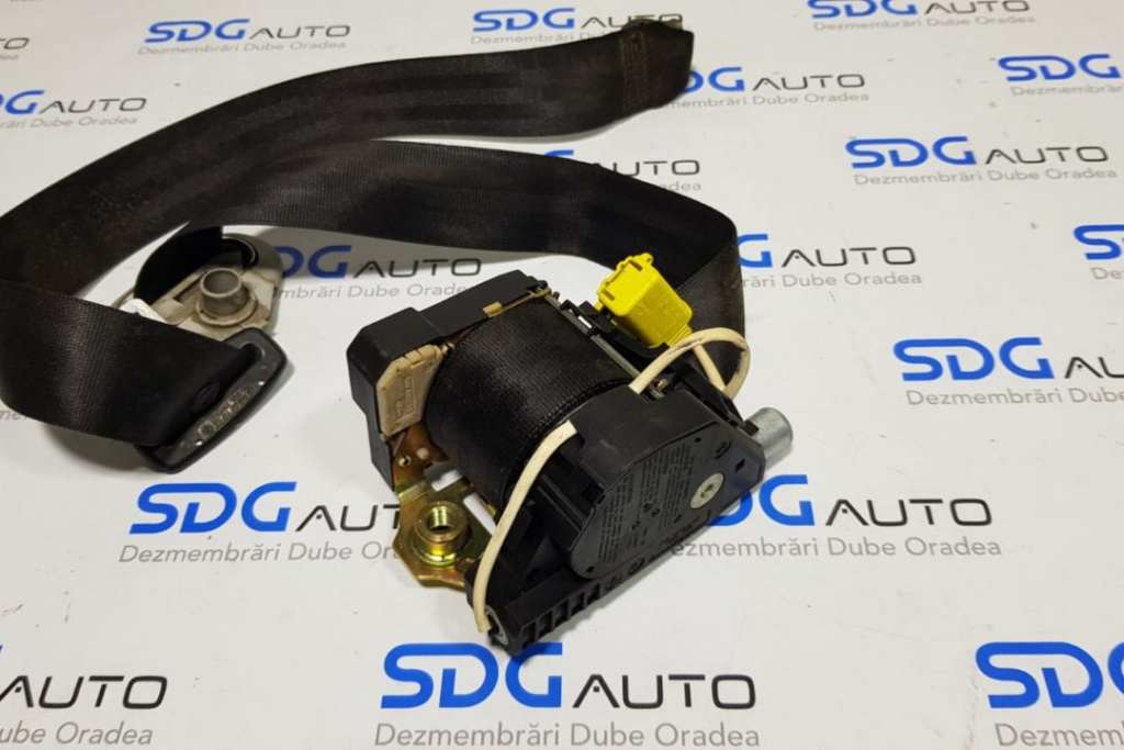 Centura siguranta partea dreapta 7h0857805F Volkswagen T5 Euro 4 