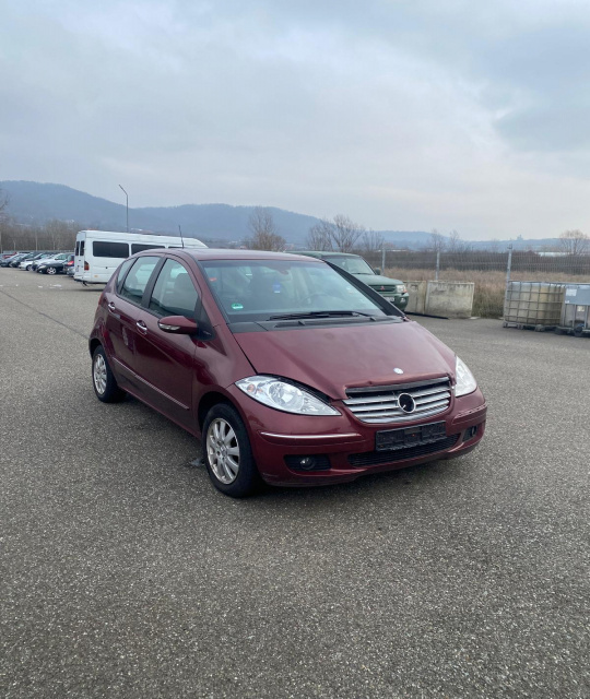 Centura siguranta spate mijloc Mercedes-Benz A-Class W169 [2004 - 2008] Hatchback 5-usi A 180 CDI Autotronic (109 hp)