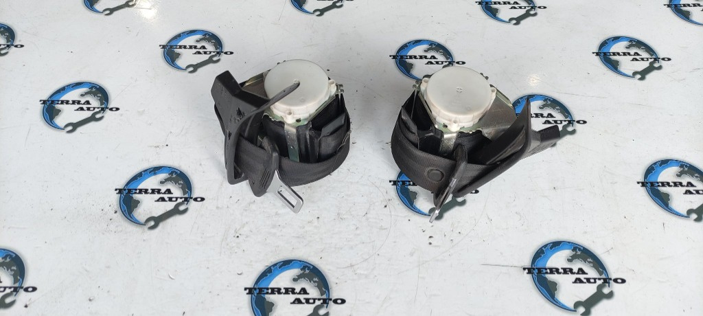 Centura siguranta spate VW Passat B6