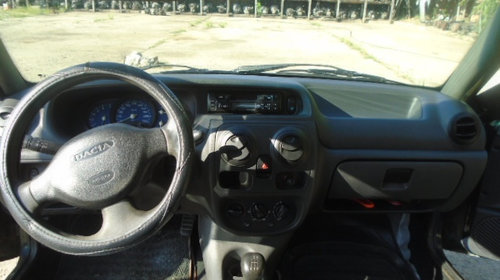 Centuri siguranta fata Dacia Solenza 200