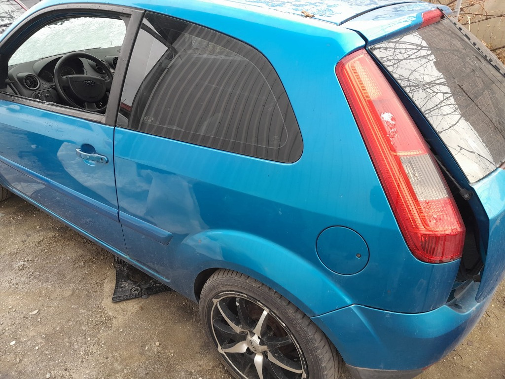 Centuri siguranta fata Ford Fiesta 2006 