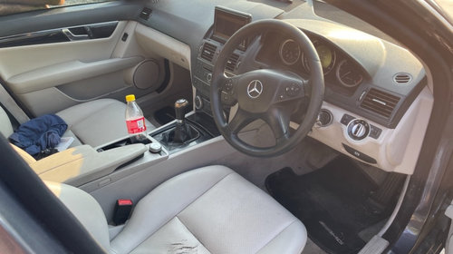 Centuri siguranta fata Mercedes C-Class 