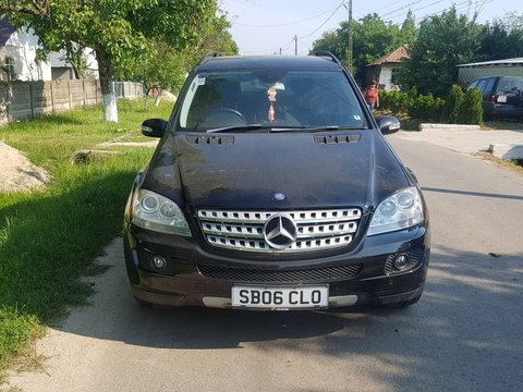 Centuri siguranta fata Mercedes M-CLASS W164 2006 Jeep 3.0 V6