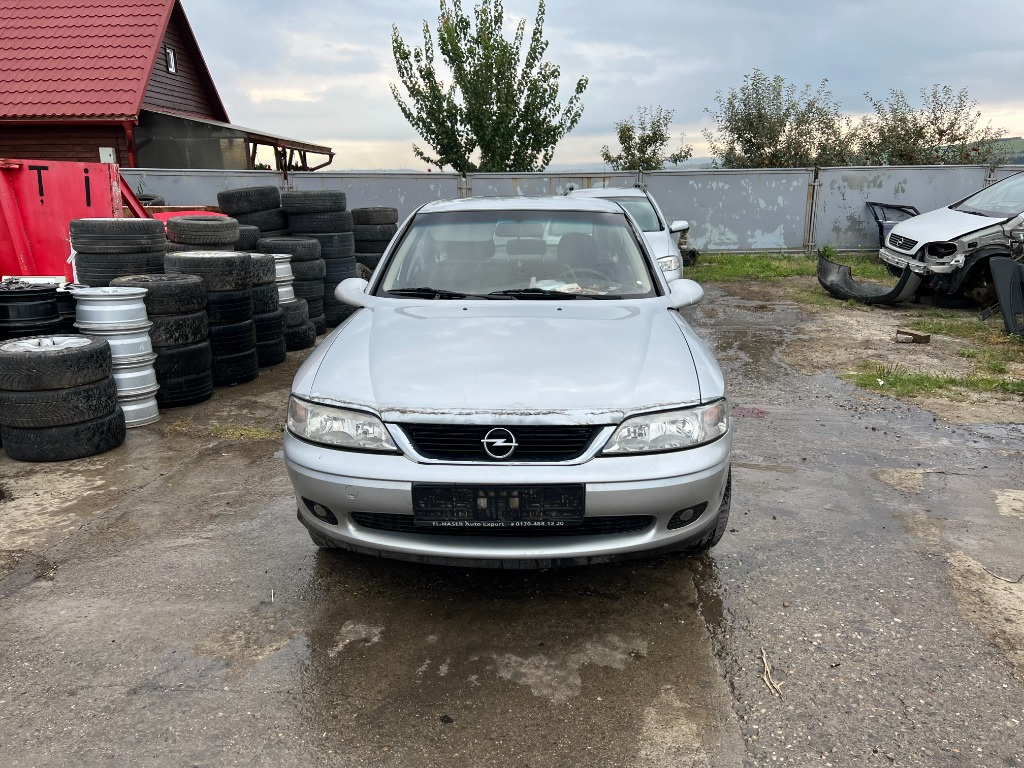 Centuri siguranta fata Opel Vectra B 2000 berlina 1,6 benzina