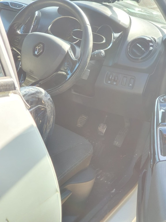 Centuri siguranta fata Renault Clio 4 20