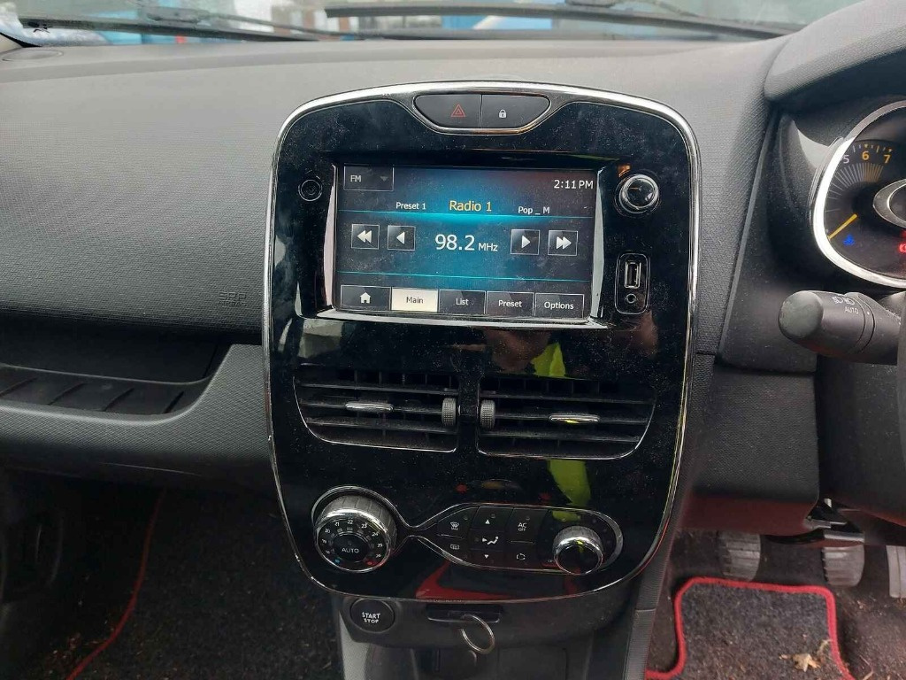Centuri siguranta fata Renault Clio 4 20