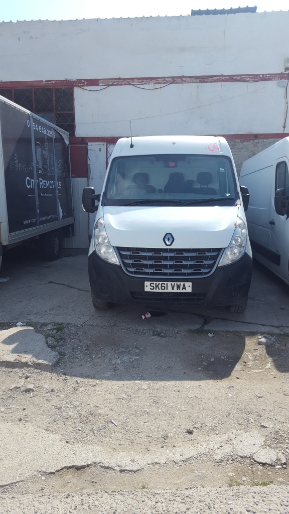 Centuri siguranta fata Renault Master 2013 duba 2.3 dci