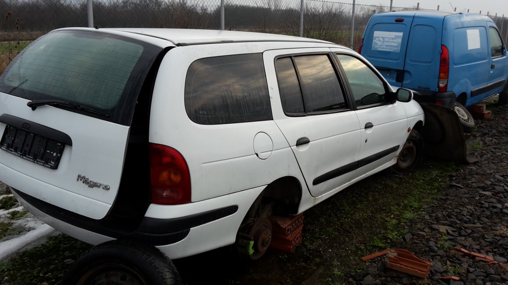 Centuri siguranta fata Renault Megane 20
