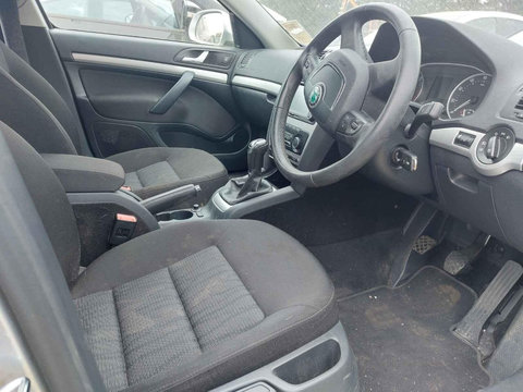 Centuri siguranta fata Skoda Octavia 2 2012 BREAK 2.0 TDI CFHC