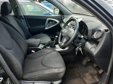 Centuri siguranta fata Toyota RAV 4 2008 SUV 2.2 TDI