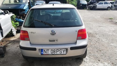 Centuri siguranta fata Volkswagen Golf 4