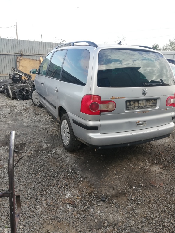 Centuri siguranta fata Volkswagen Sharan 2004 kombi 1900