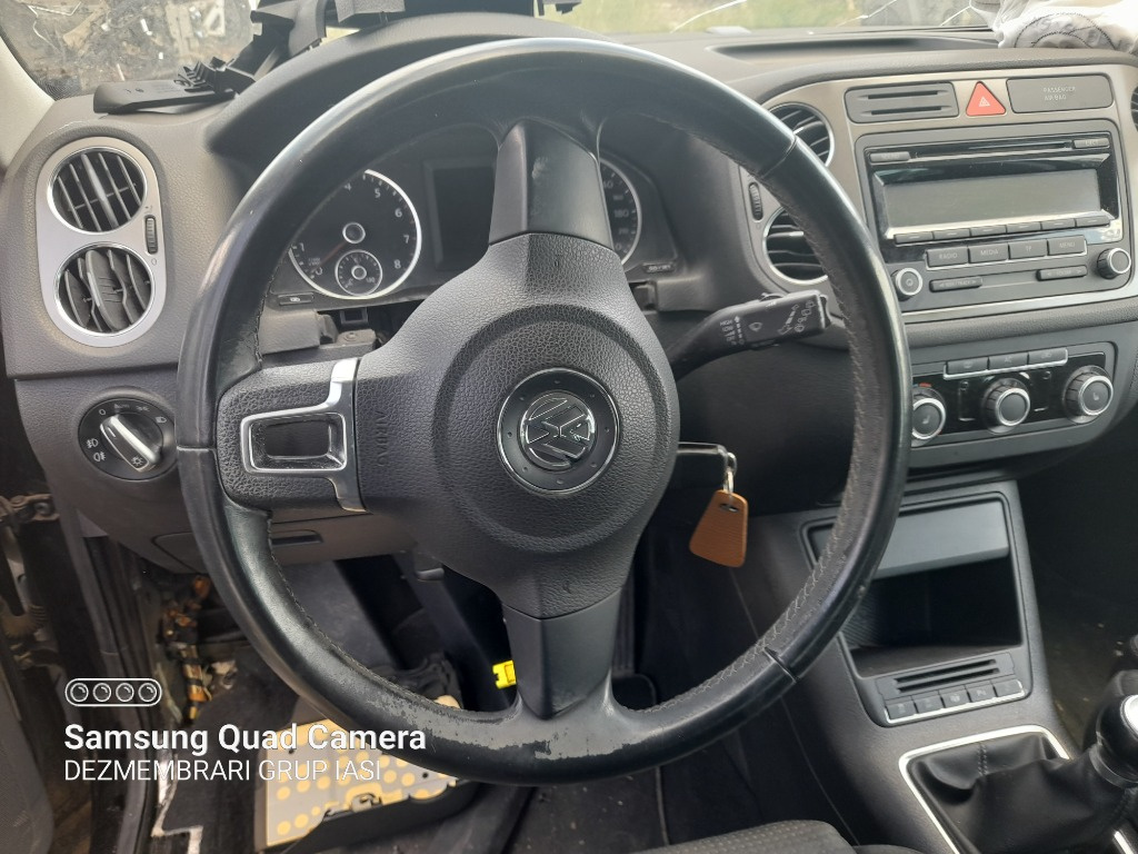 Centuri siguranta fata Volkswagen Tiguan