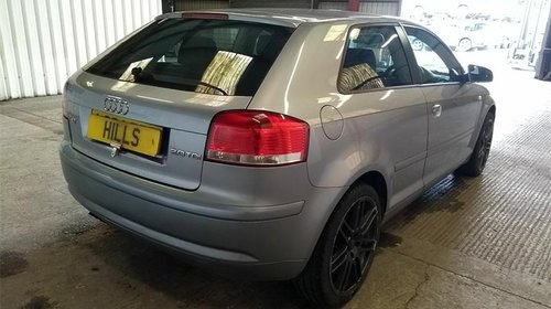 Centuri siguranta spate Audi A3 8P 2005 