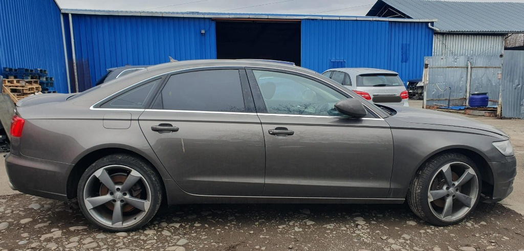 Centuri siguranta spate Audi A6 C7 2011 