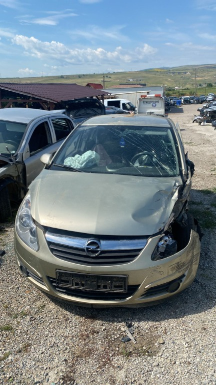 Centuri siguranta spate Opel Corsa D 2010 hatchback 1.0 benzina