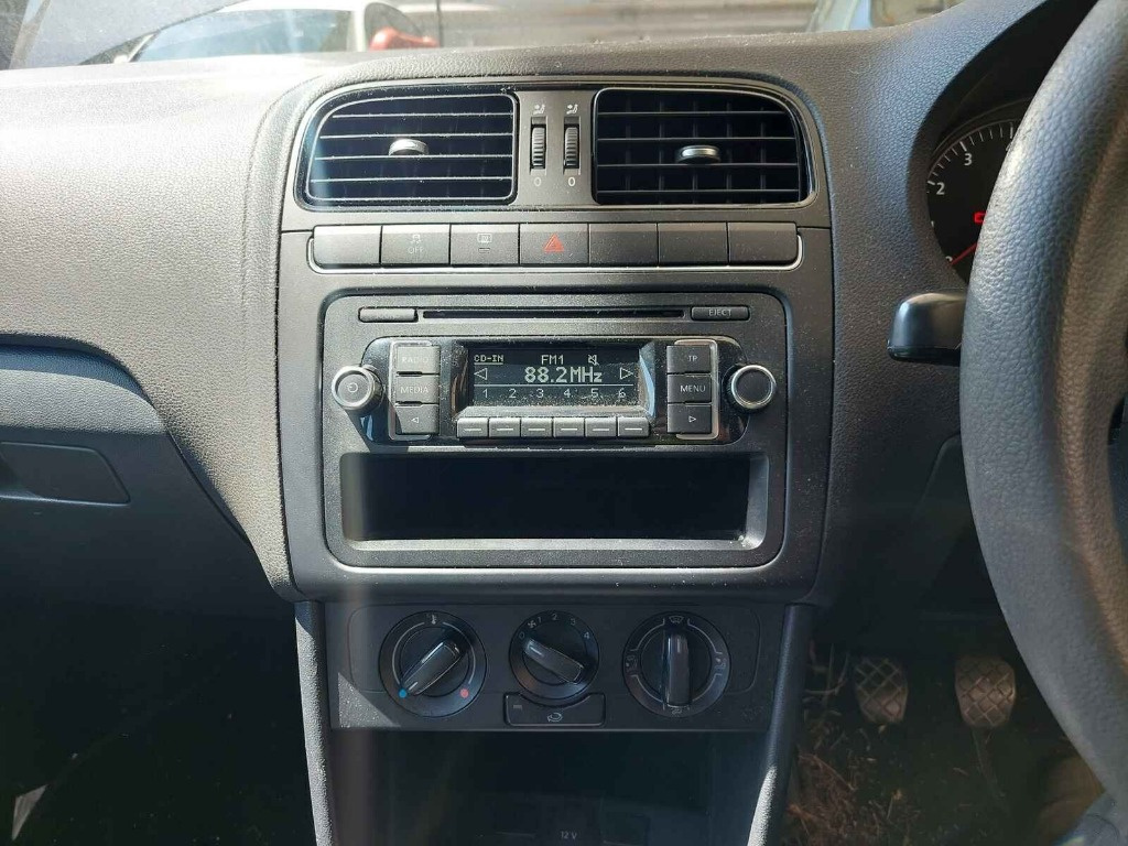 Centuri siguranta spate Volkswagen Polo 