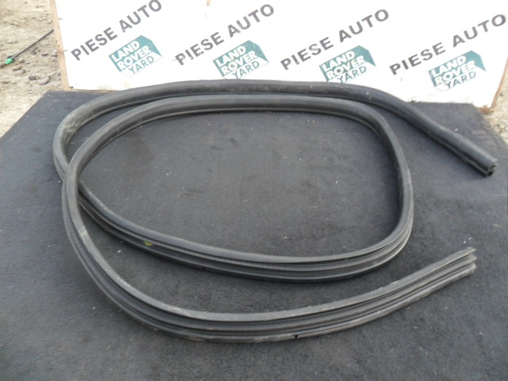 Cheder dreapta spate portiera Land Rover Freelande