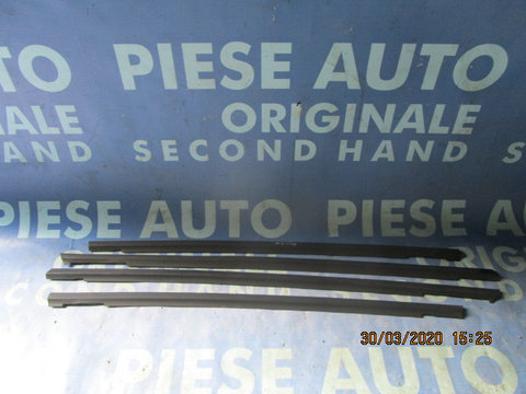 Cheder geam Audi A2 2001 (perii exterior)