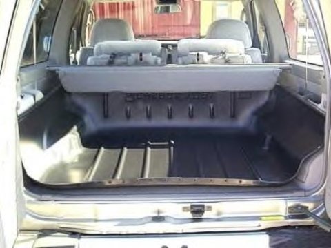 Cheder portbagaj NISSAN SAFARI II autoturism de teren, inchis (Y61) - CARBOX 10-7067