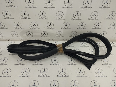 Cheder usa stanga fata Mercedes Benz w218 CLS