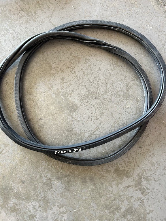 Cheder usa stanga fata VW T-cross cod 2GM867912 B 