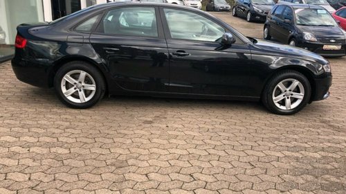 Chedere Audi A4 B8 2010 Berlina / Sedan 