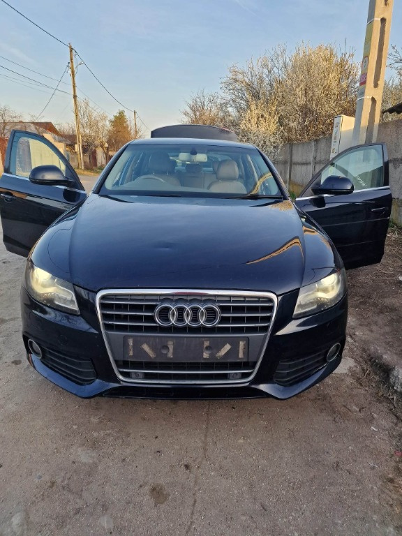 Chedere Audi A4 B8 2011 BERLINA 2.7