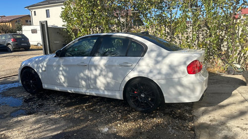 Chedere BMW E90 2011 sedan 2.0