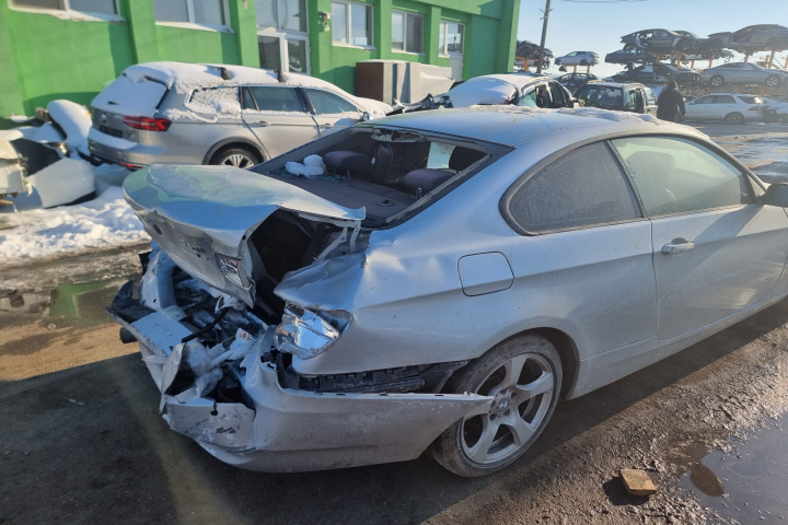 Chedere BMW E92 2008 coupe 2.0 benzina
