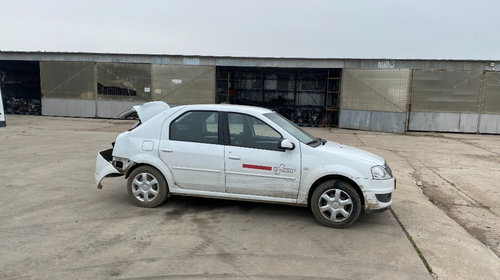 Chedere Dacia Logan 2011 berlina 1.2 16v