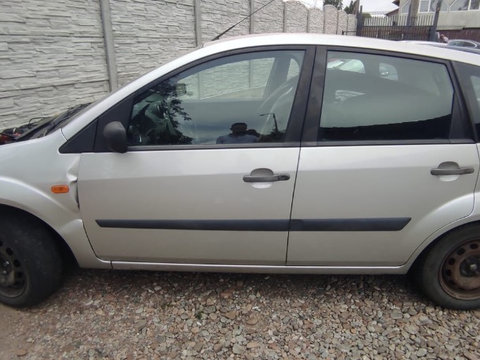 Chedere Ford Fiesta 2007 hatchback 1.4tdci