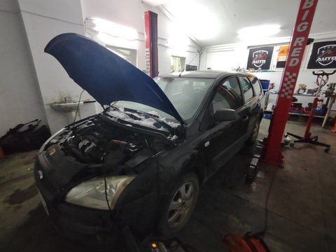 Chedere Ford Focus 2 2005 break 1560