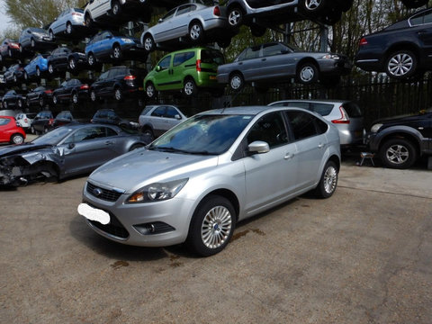 Chedere Ford Focus 2 2008 Hatchback 2.0i