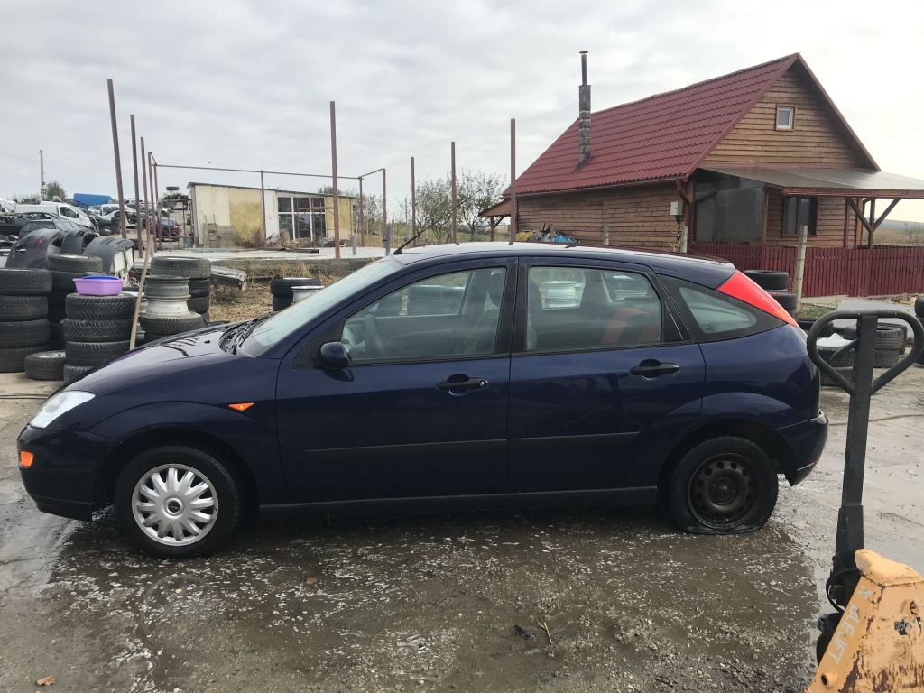 Chedere Ford Focus 2002 hatchback 1,4 be