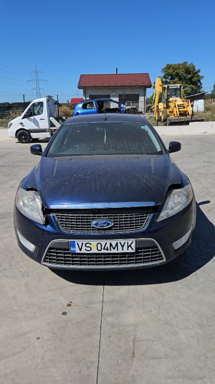 Chedere Ford Mondeo 2010 SEDAN 1.8