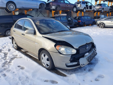 Chedere Hyundai Accent 2007 berlina 1.5 d