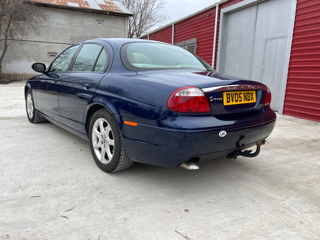 Chedere Jaguar S-Type 2005 Limuzina 2.7 