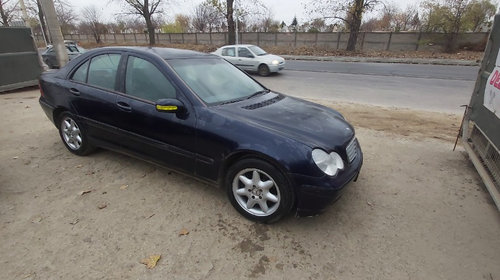 Chedere Mercedes C-Class W203 2003 Sedan